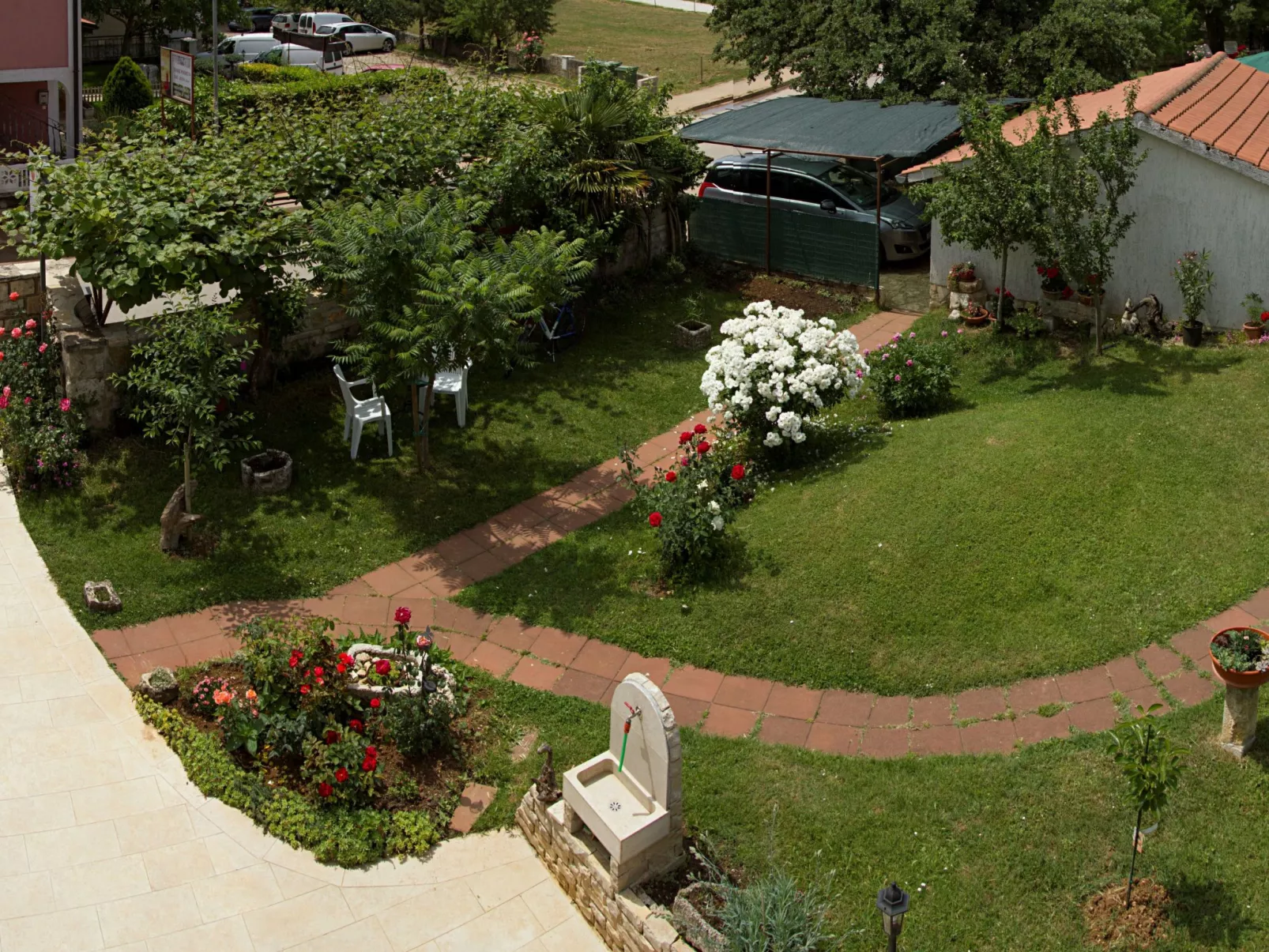 Kleine Wohnung mit schönem Balkon
