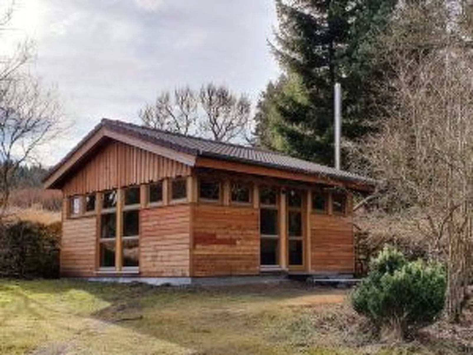 Urgemütliche Gruppenhütte mit Gartensauna
