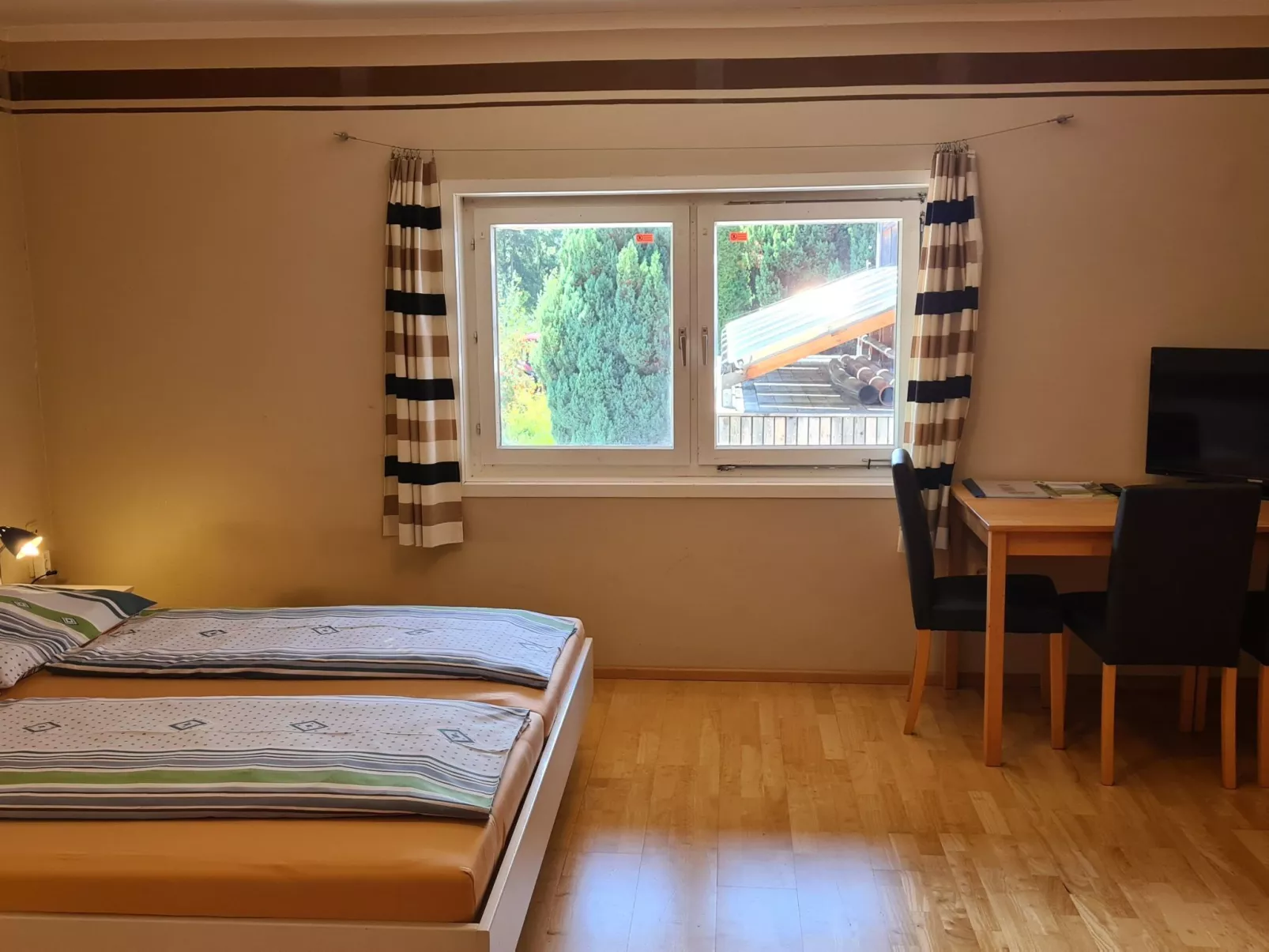 Mit Balkon und herrlichem Ausblick-Dedans