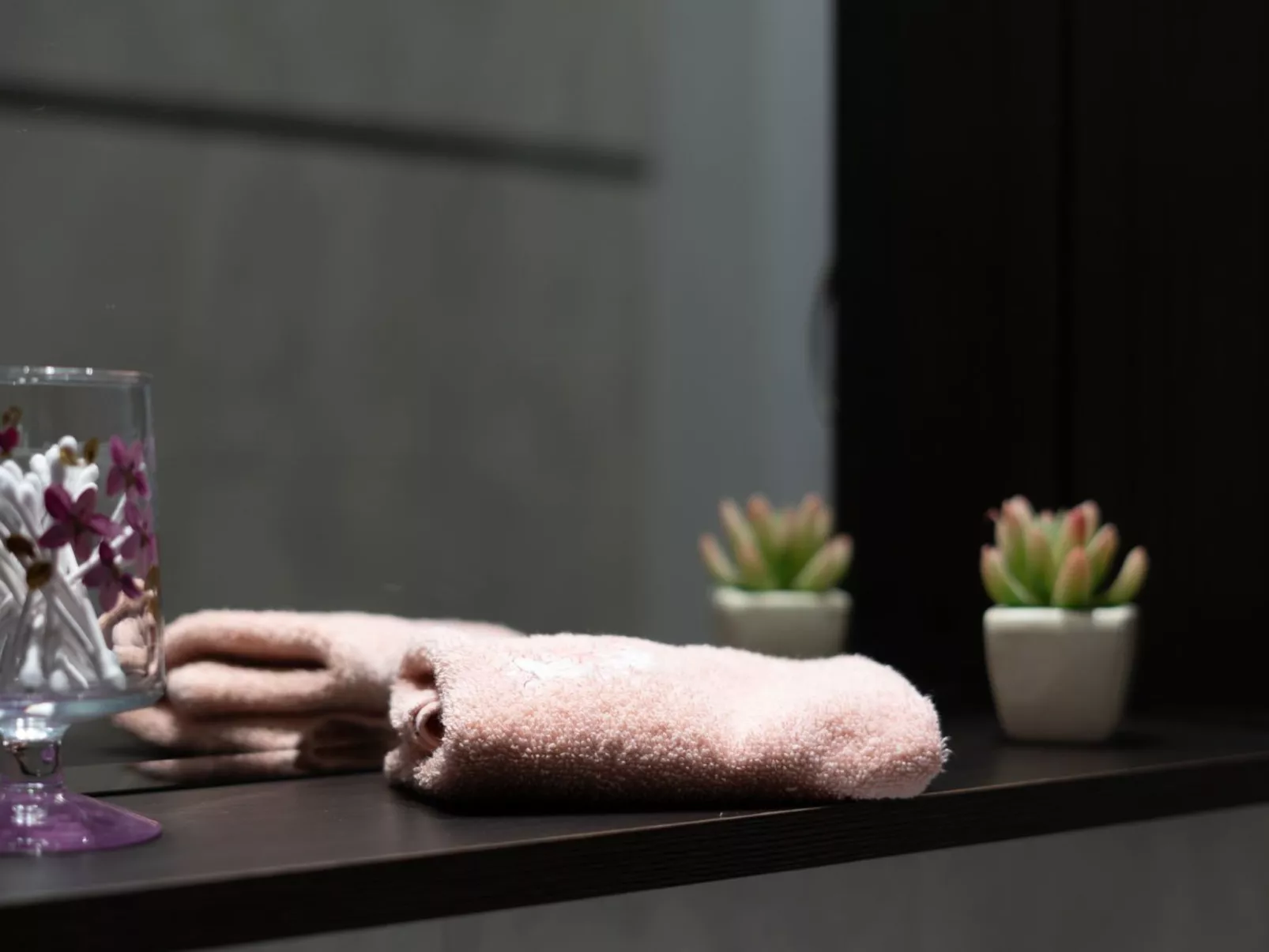 Unknown Accommodation-Dedans