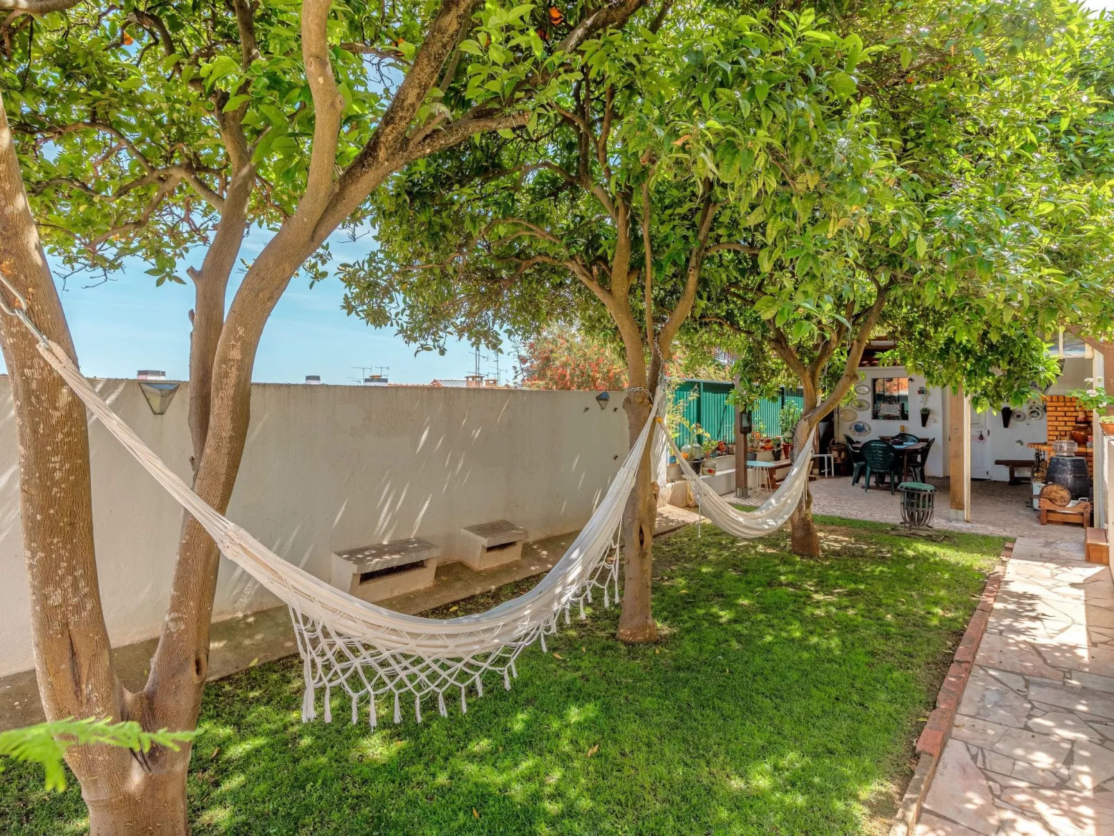 In Algés mit Kleinem gemeinsamem Pool - Draußen