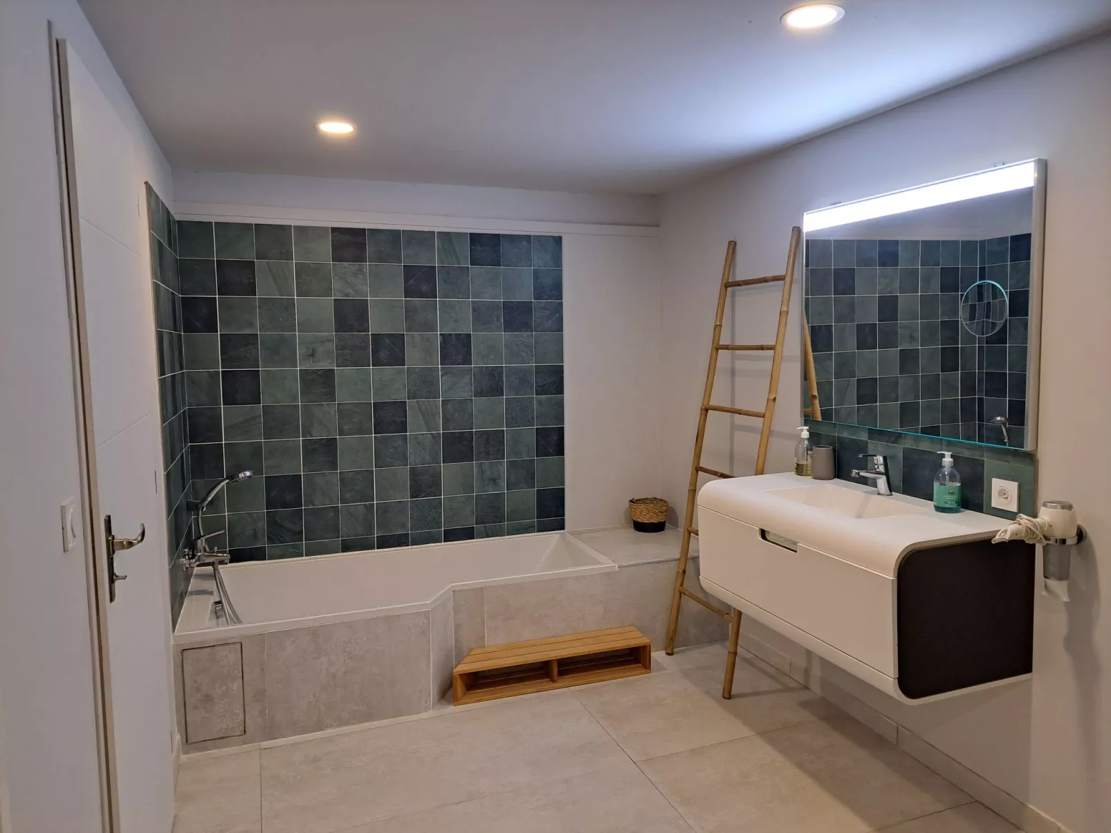 Villa-Mas des Lilas bei Coba in der Provence-Dedans