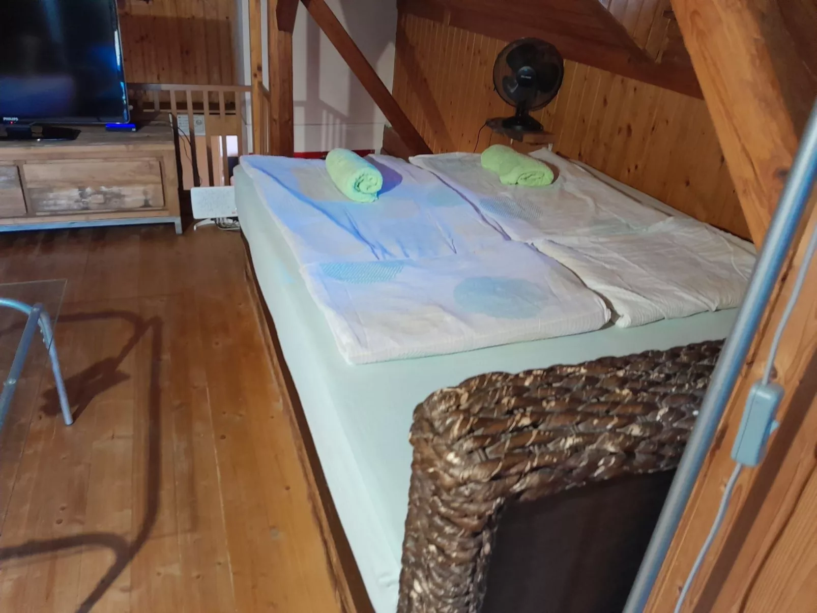 Märchenhaftes Holzhaus bei Ljubljana-Drinnen