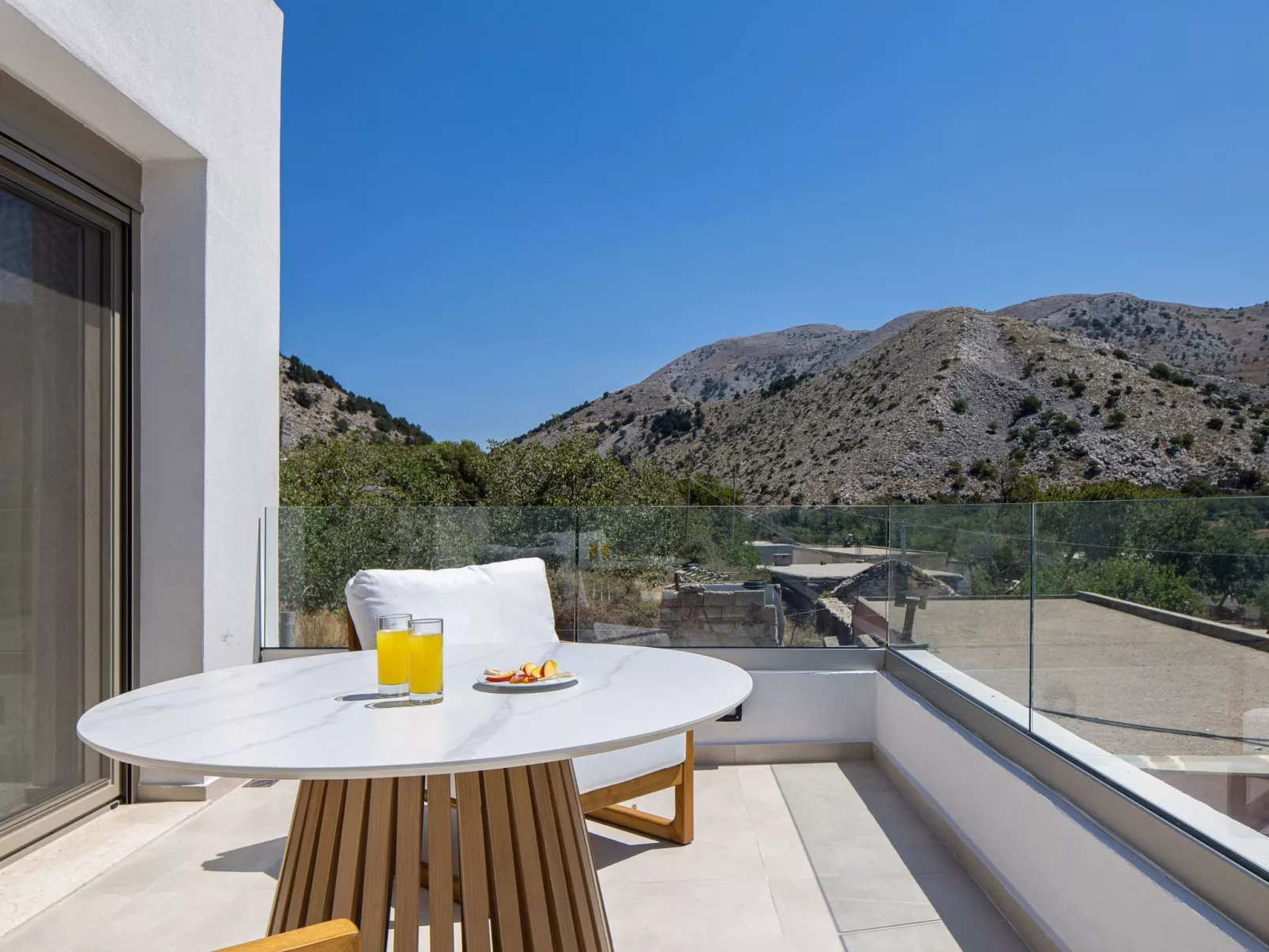 Imbros Villa lll -''Gratis''Beheizter Pool in den Bergen