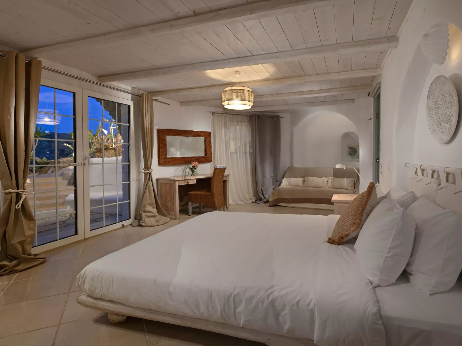 "Paraga Villa 1" mit Whirlpool-Dedans