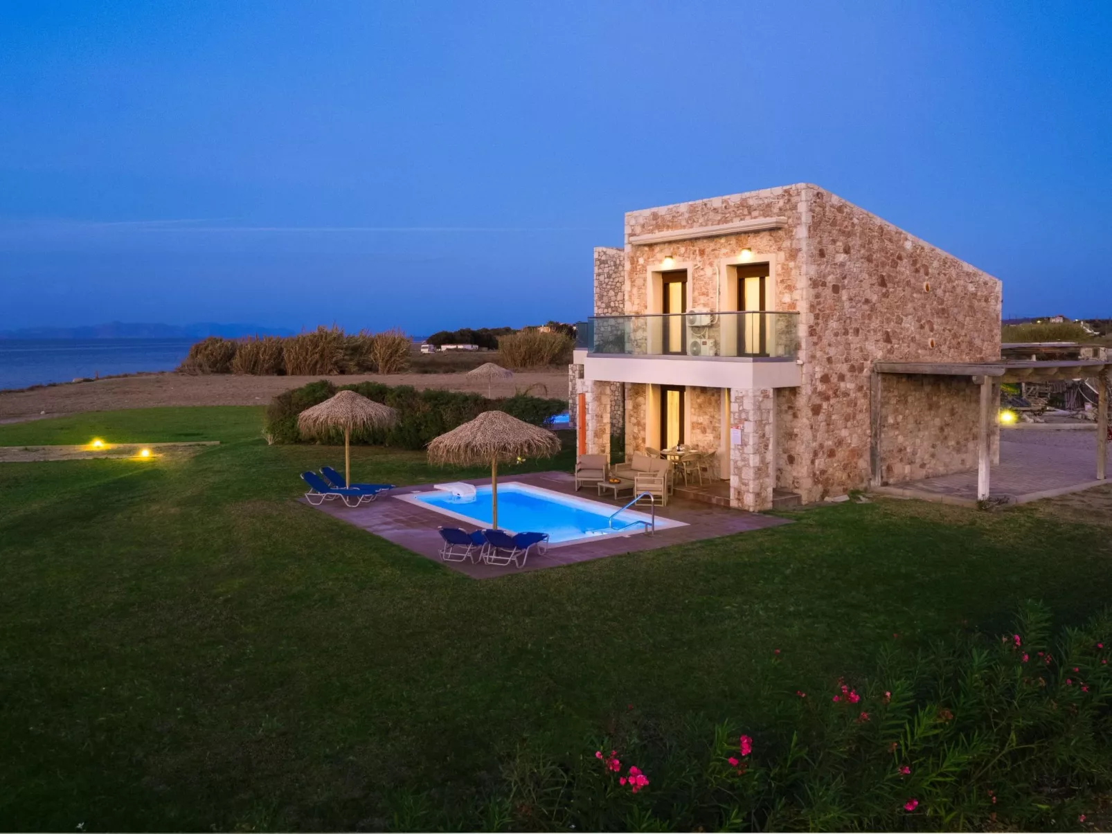 Wunderschöne Steinvilla Attalos-Dehors