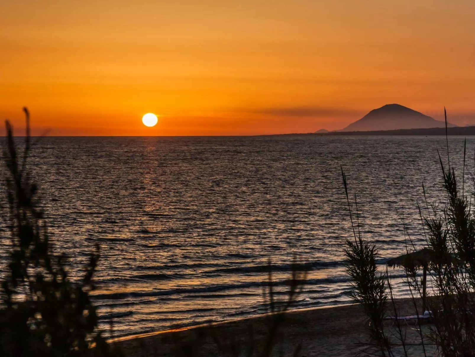 White Villas PPV-Outside