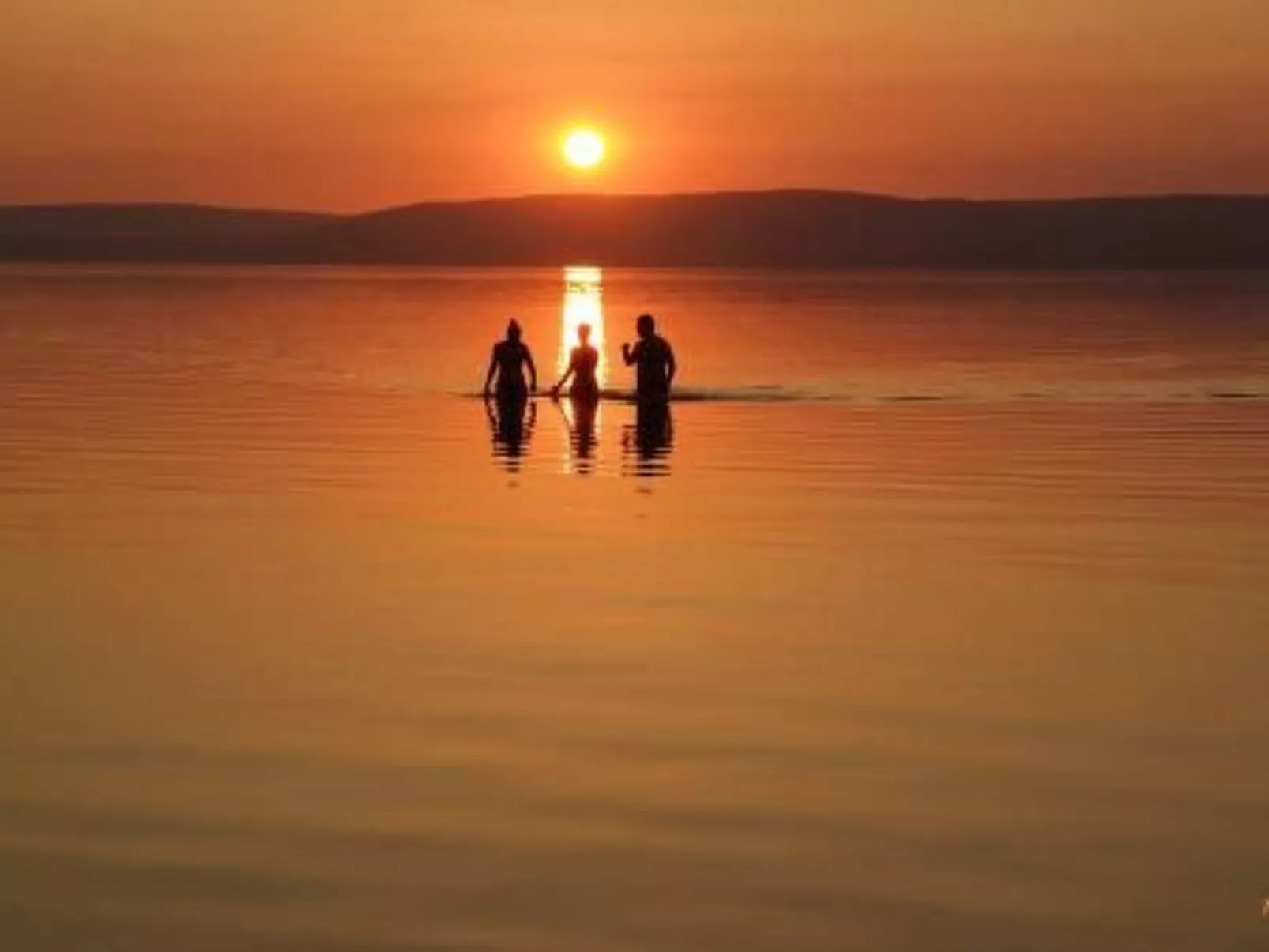 Doppelhaushälfte für sechs Personen mit Terrasse-Dehors