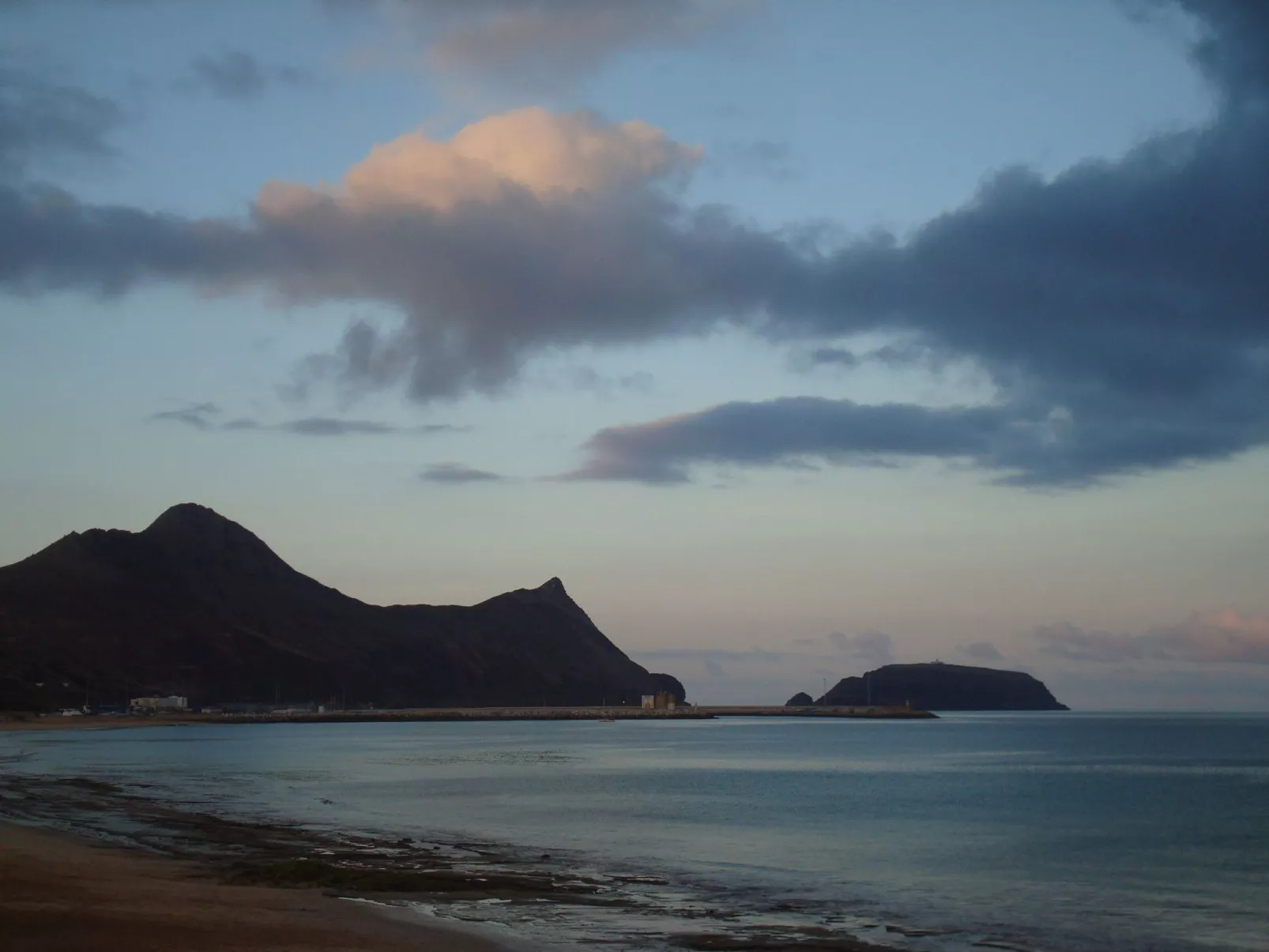 In Vila Baleira mit Garten-Image-tags.info