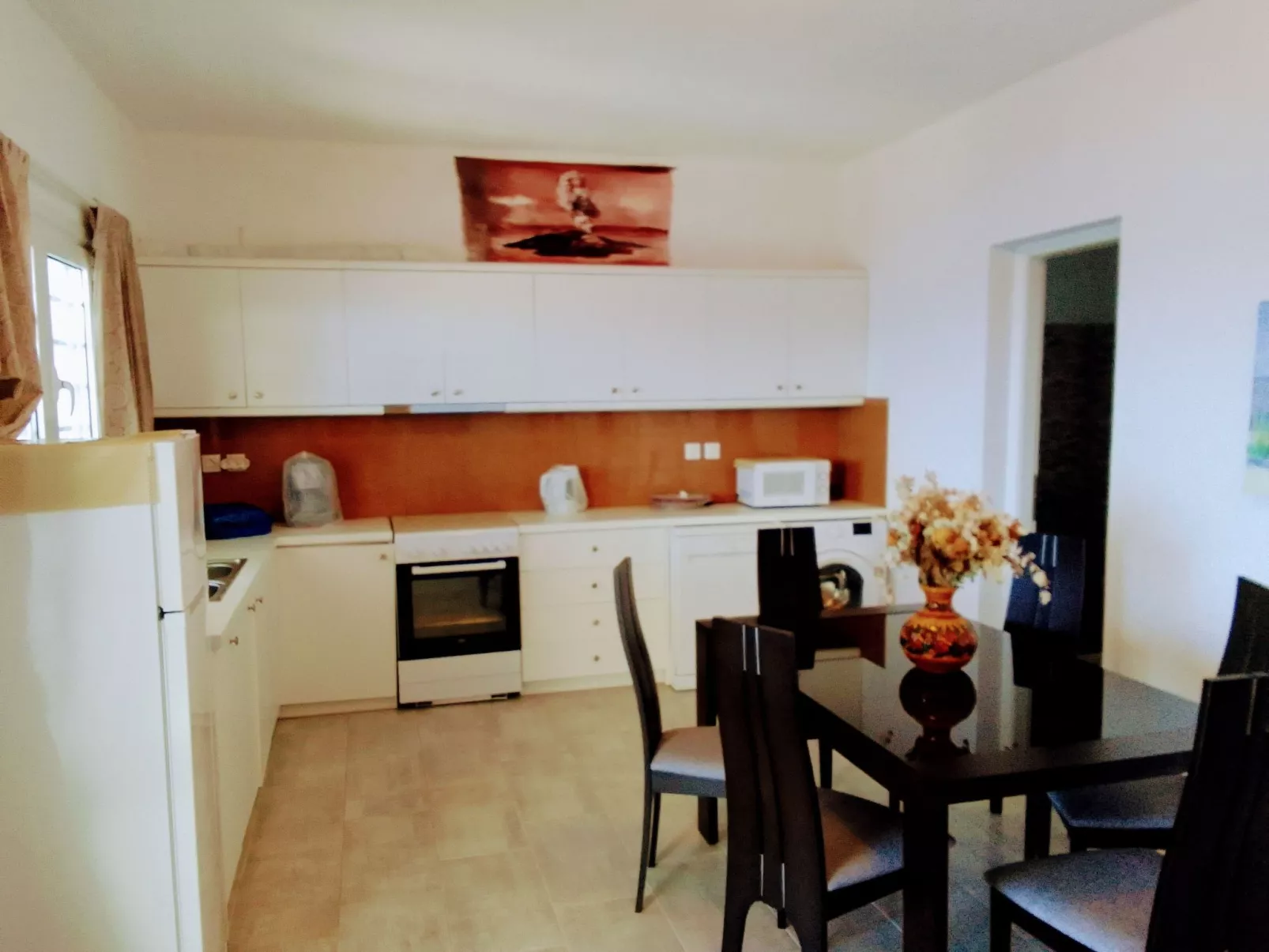 Charmantes Ferienhaus in Ia mit Privater Terrasse-Inside