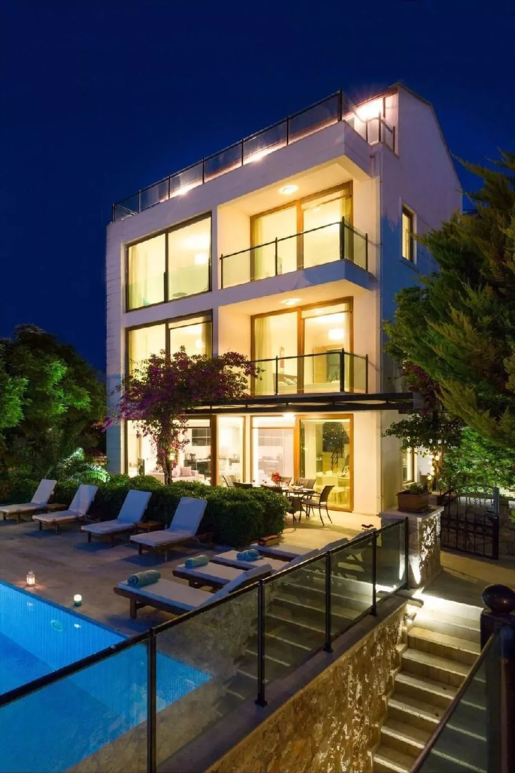 Luxuriöse Villa mit atemberaubendem Meerblick-Outside