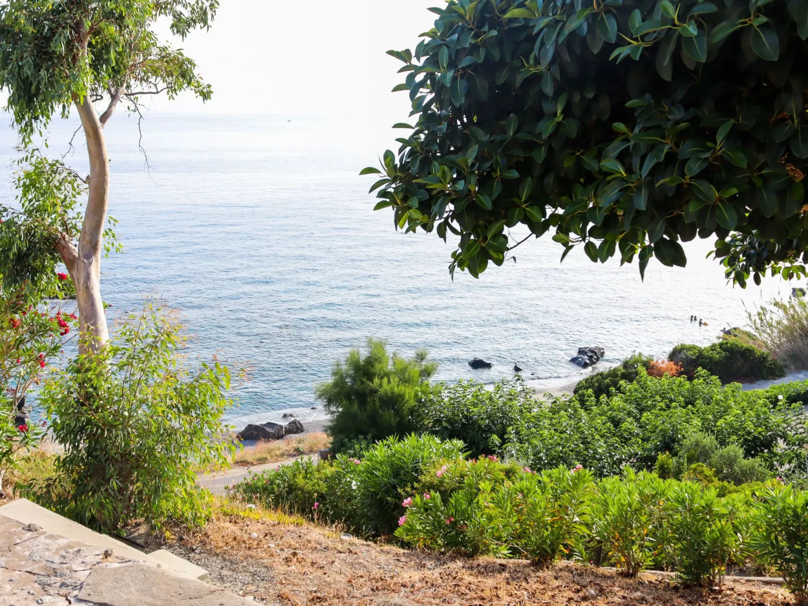 "Villa Faye" direkt am Strand-Dehors