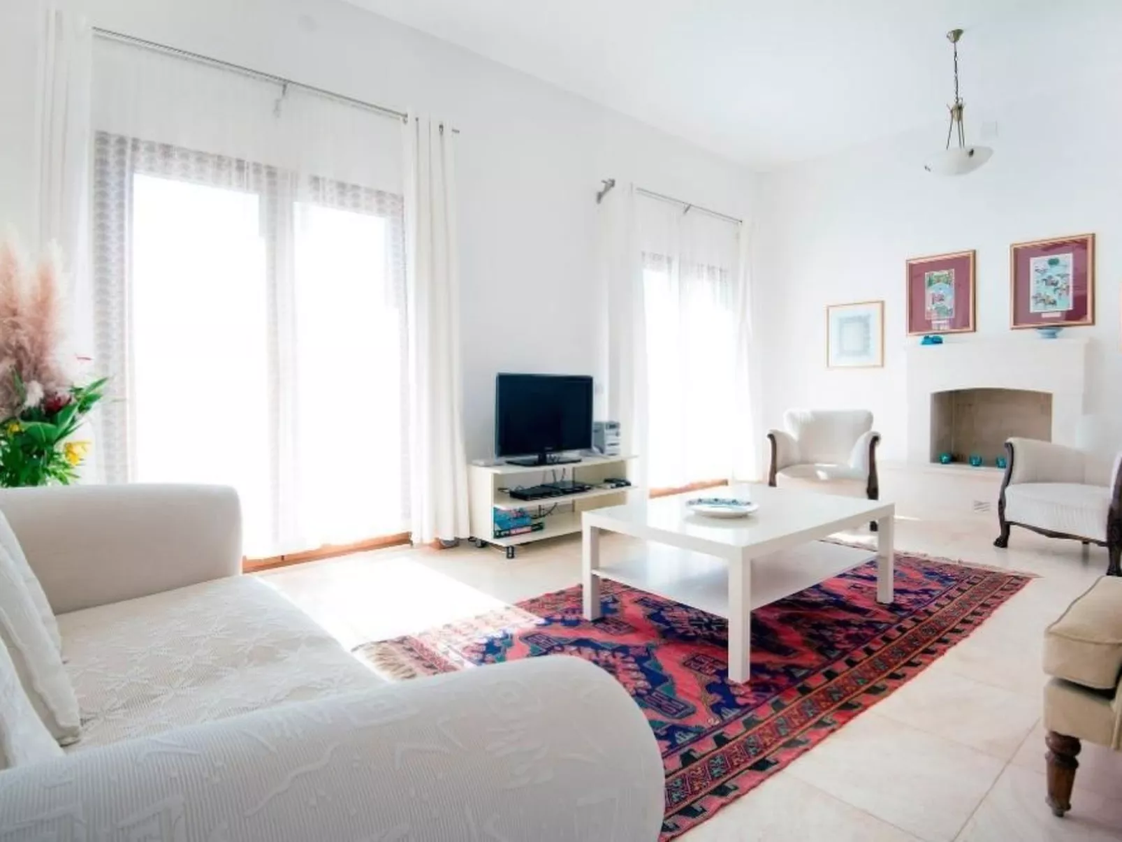 Mit Blick auf das Wasser