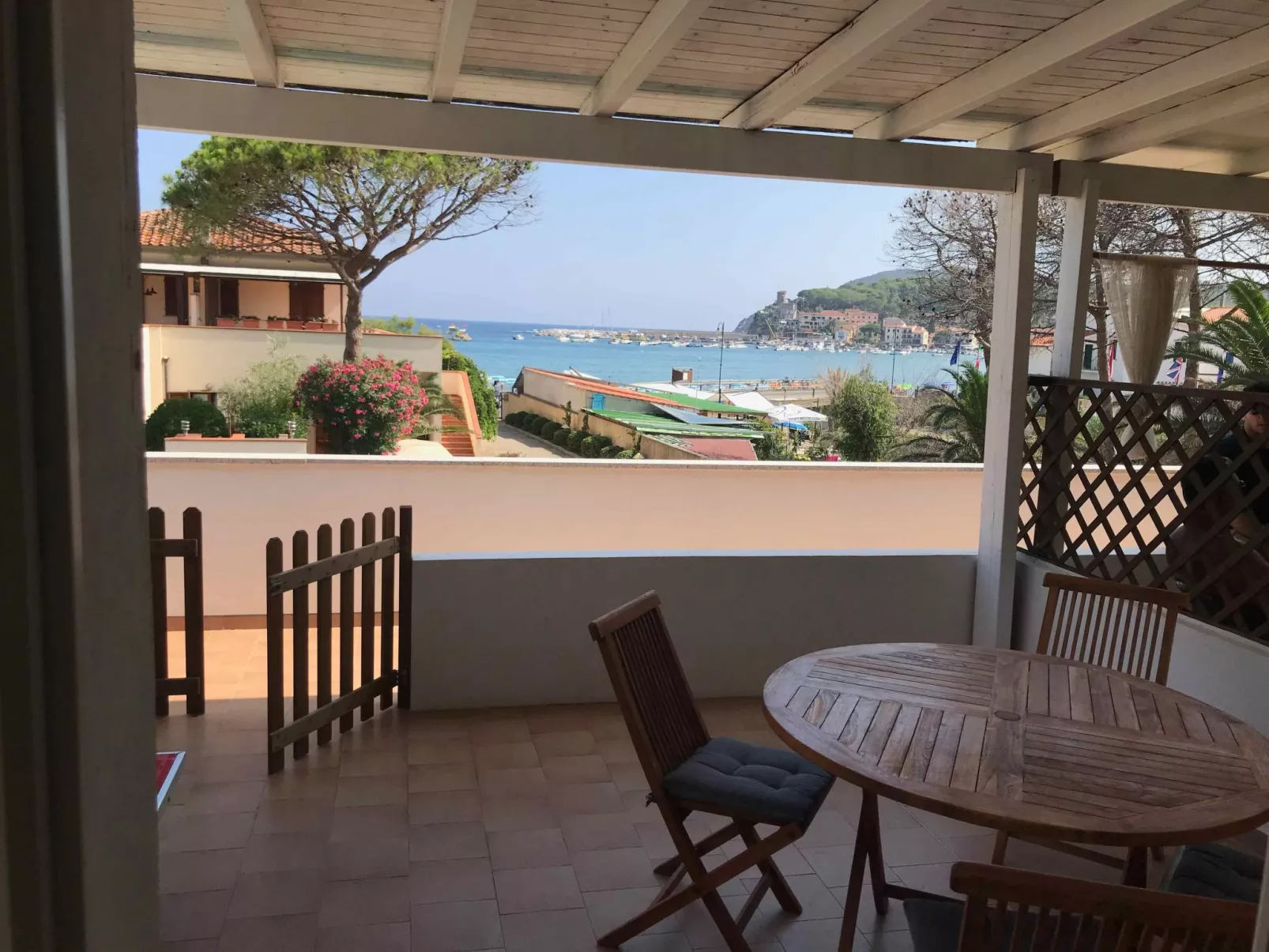 Wohnung mit schöner Aussicht-Inside