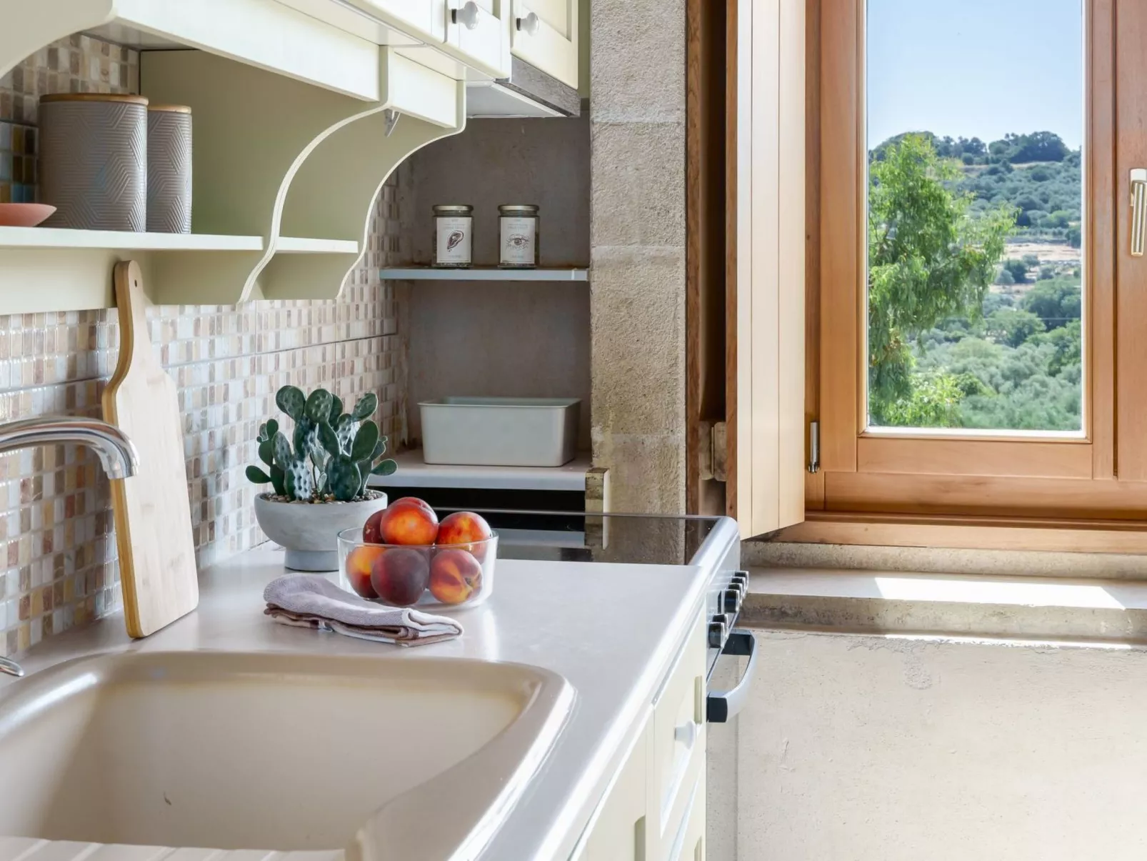 Neue Villa Myre 3, Privater Pool und 3 Wohnungen-Dedans