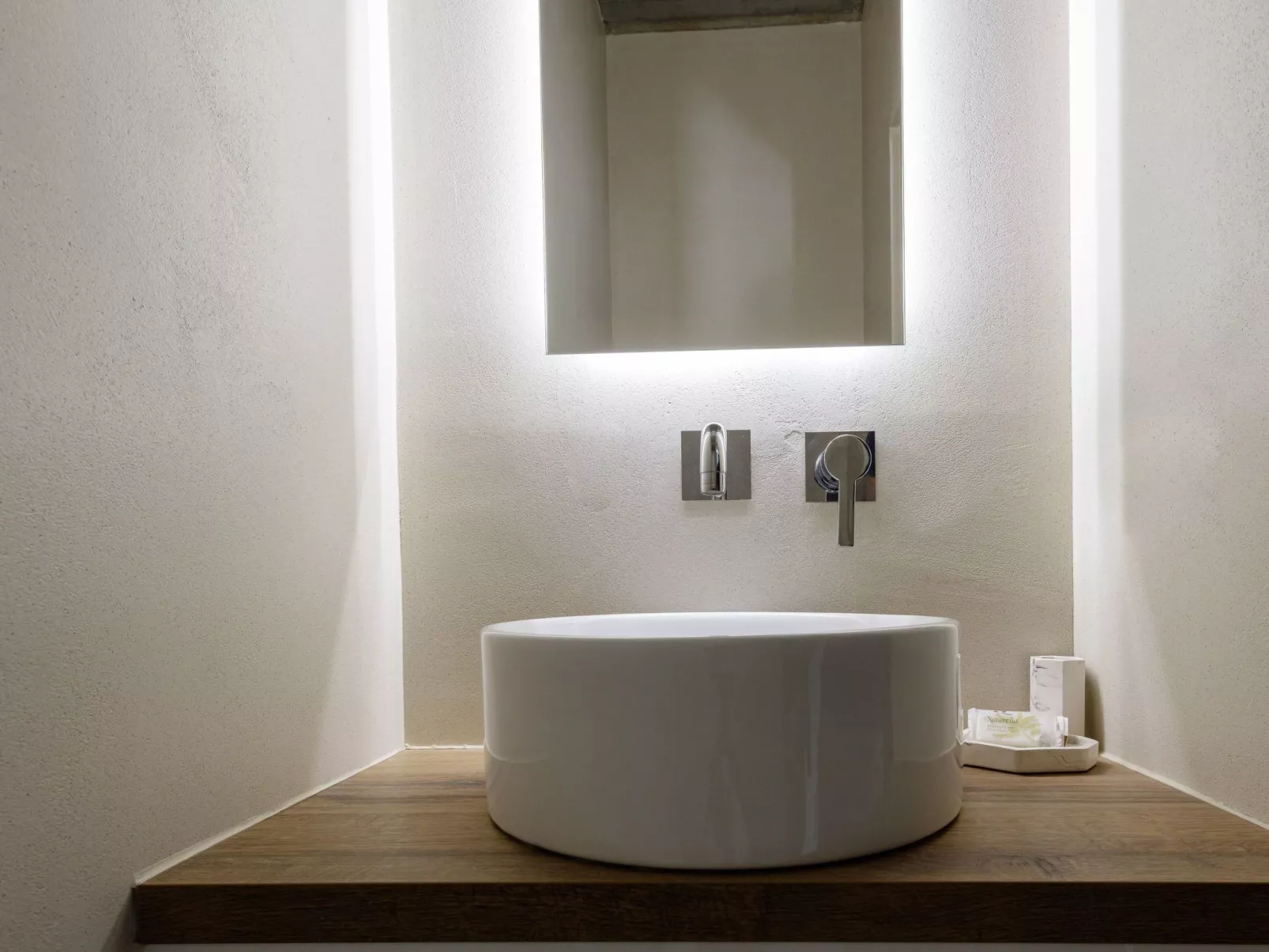 "Domus Aestas Myrtia"-Inside