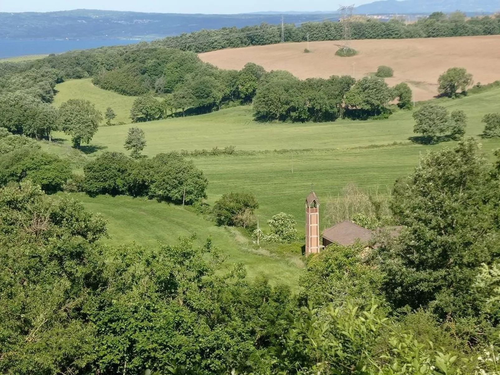 Villa auf dem Seehügel-Draußen