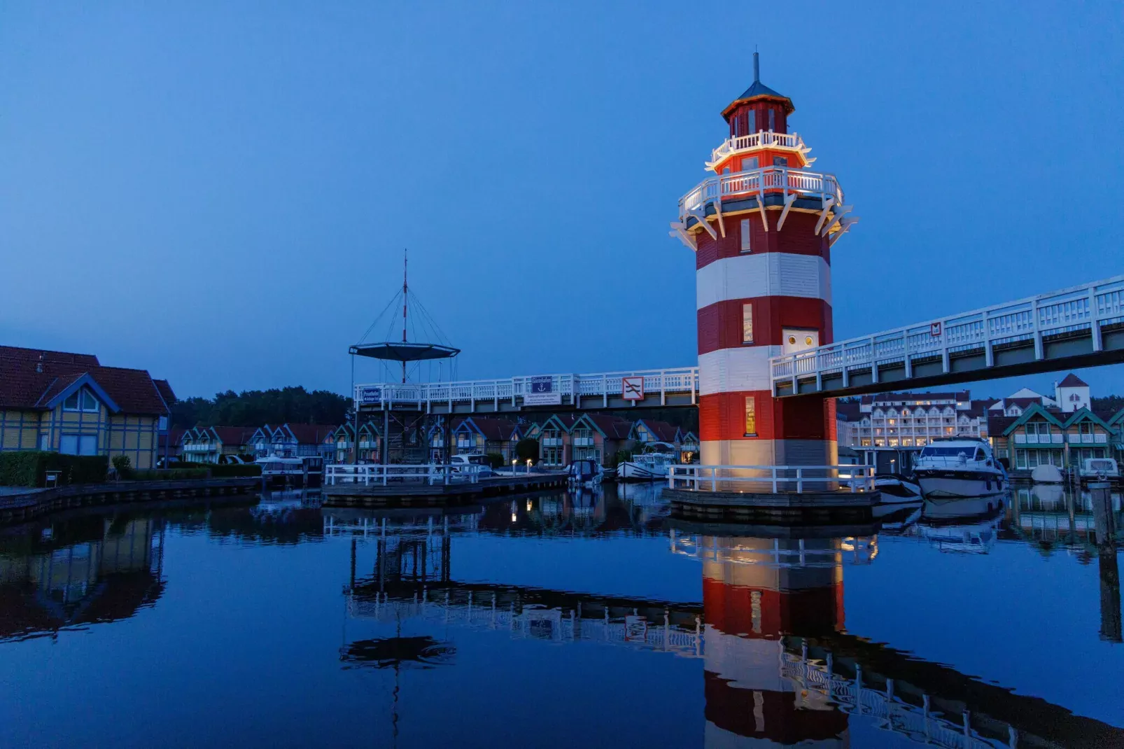 Hafendorf Rheinsberg 1-Areas summer 1km