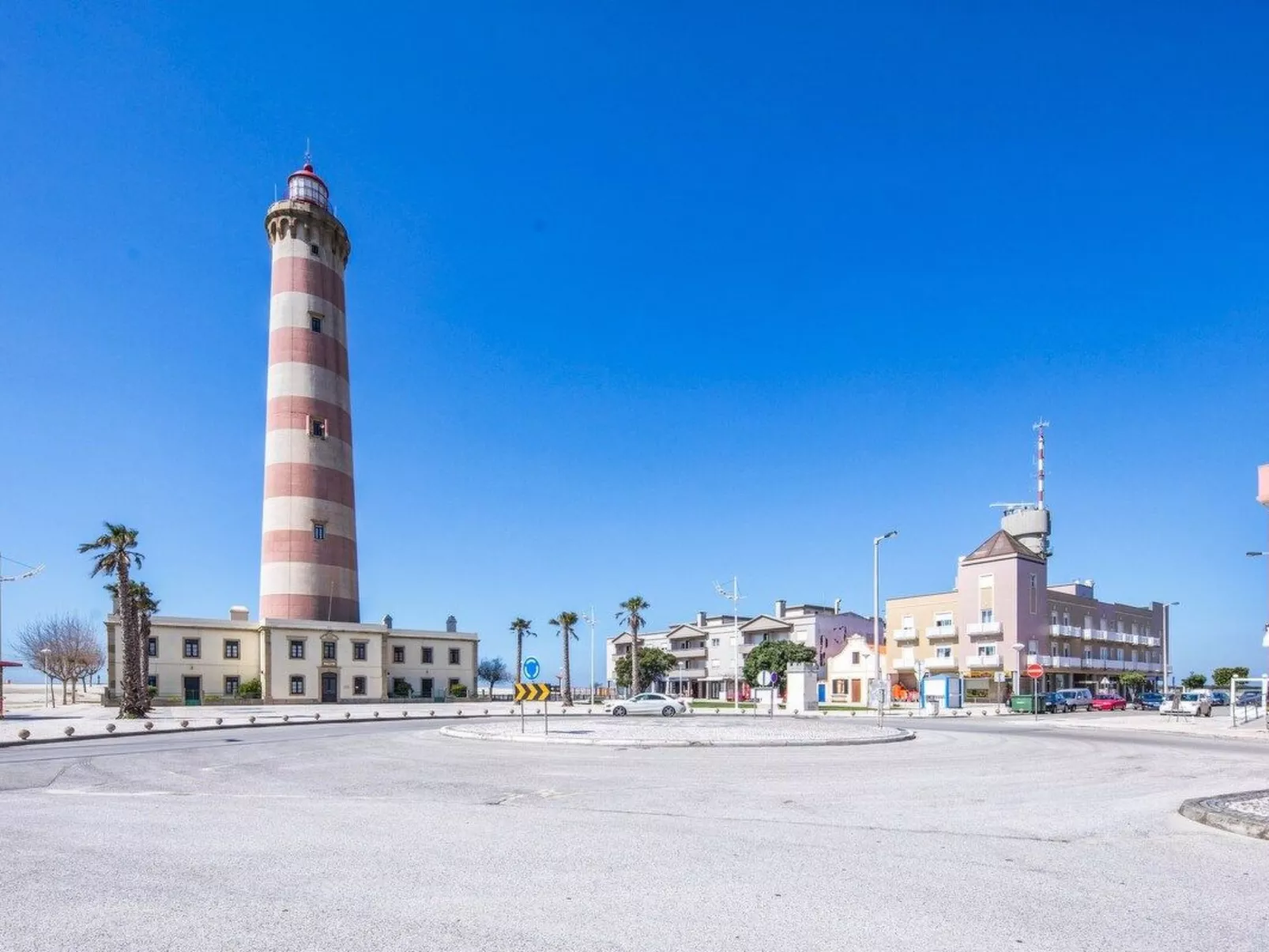 Wohnung mit Terrasse 100m vom Strand entfernt-Dehors