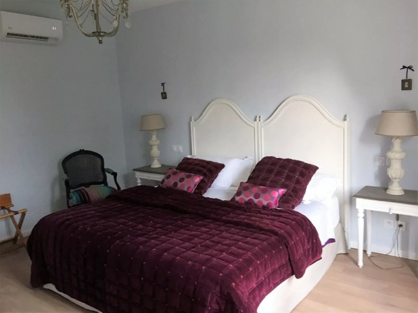 Cottage de la tour duplex 100m2 mit Pool Azay le rideau-Drinnen