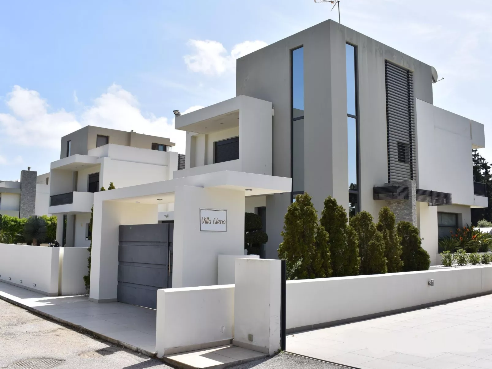 Luxuriöse Ferienvilla Elena-Dedans