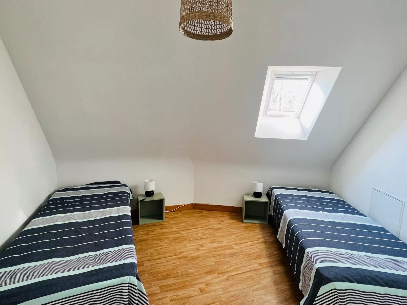 Prächtige Villa mit exotischem Garten, Strand 200m entfernt-Dedans