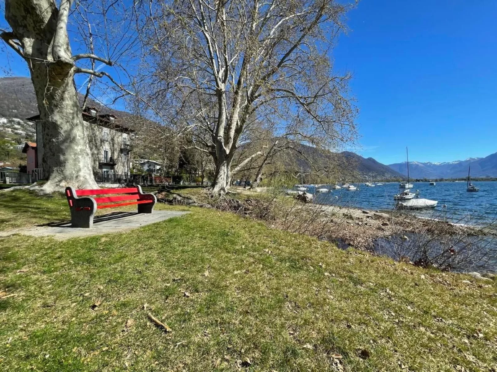 Navengana 4 mit Pool-Image-tags.info