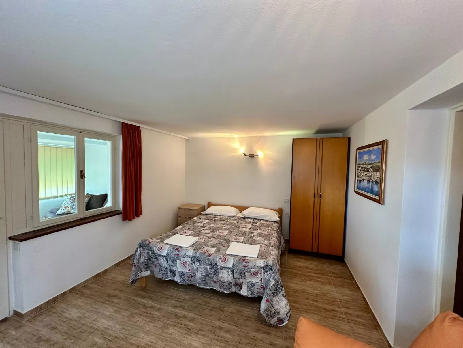 Apartment Car-Drinnen