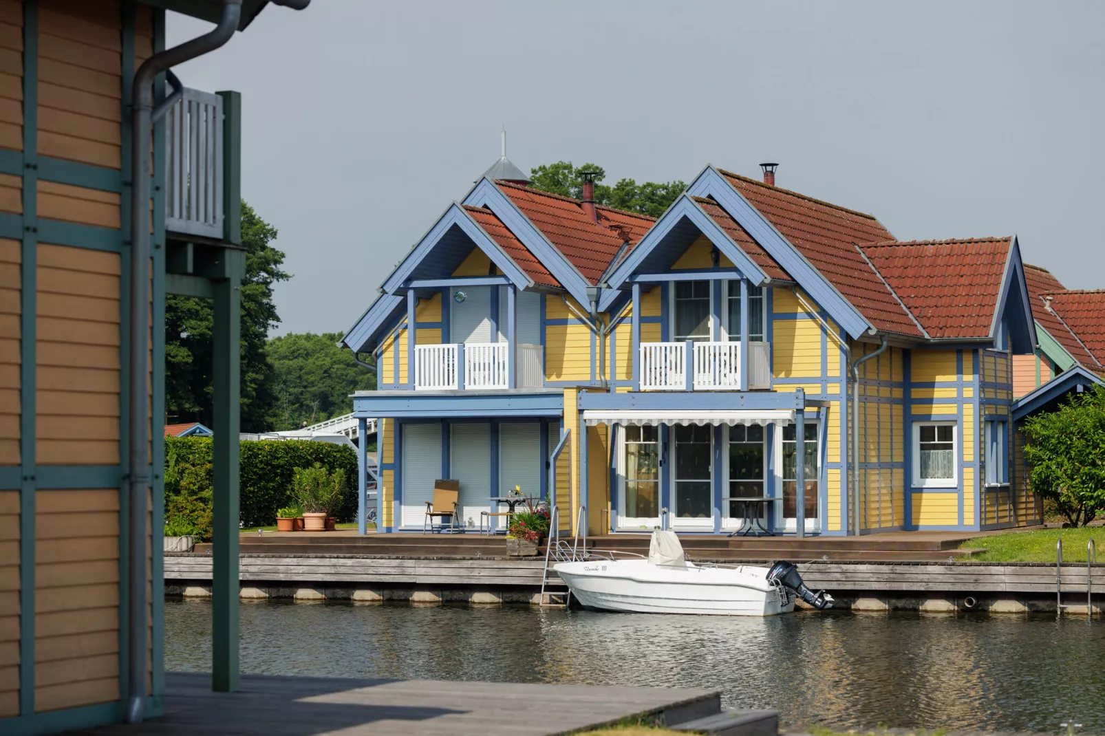 Hafendorf Rheinsberg 2-Areas summer 1km