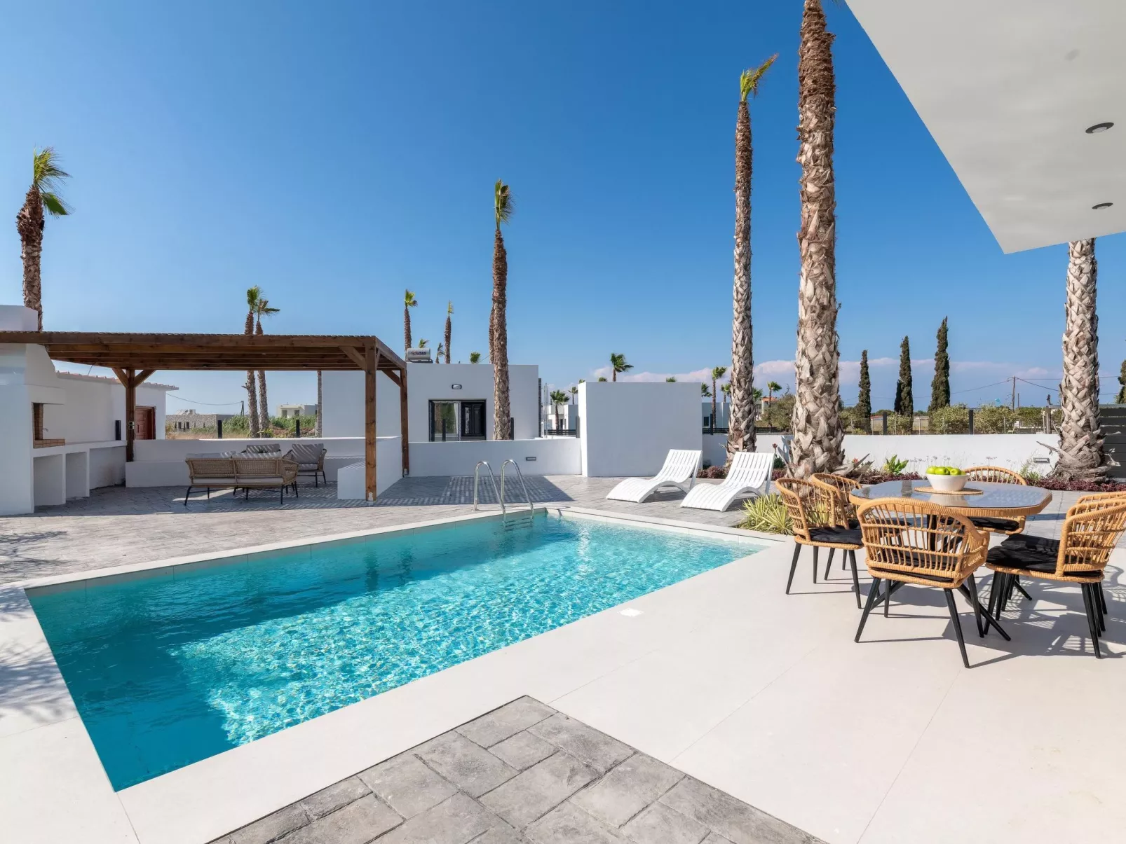 Davlakos Wohnung Rea 2