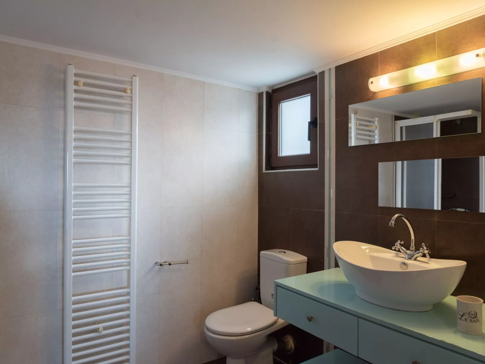 Ferienvilla "Rousa" mit Bergblick-Inside