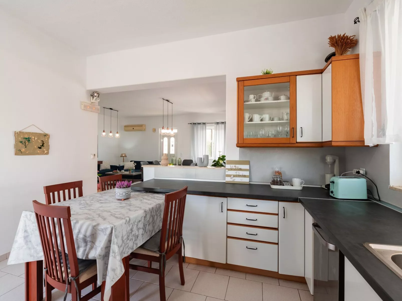 Villa Perla am Strand mit Meerblick-Inside