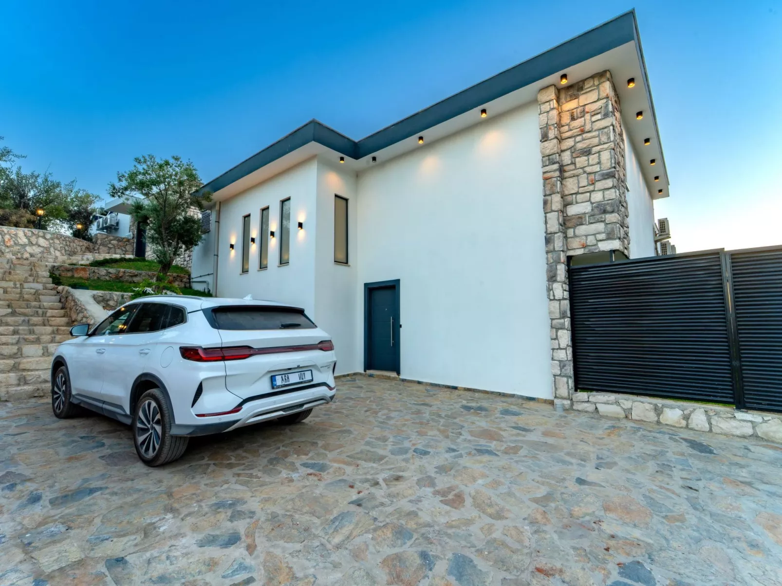 ABK 2-Image-tags.info