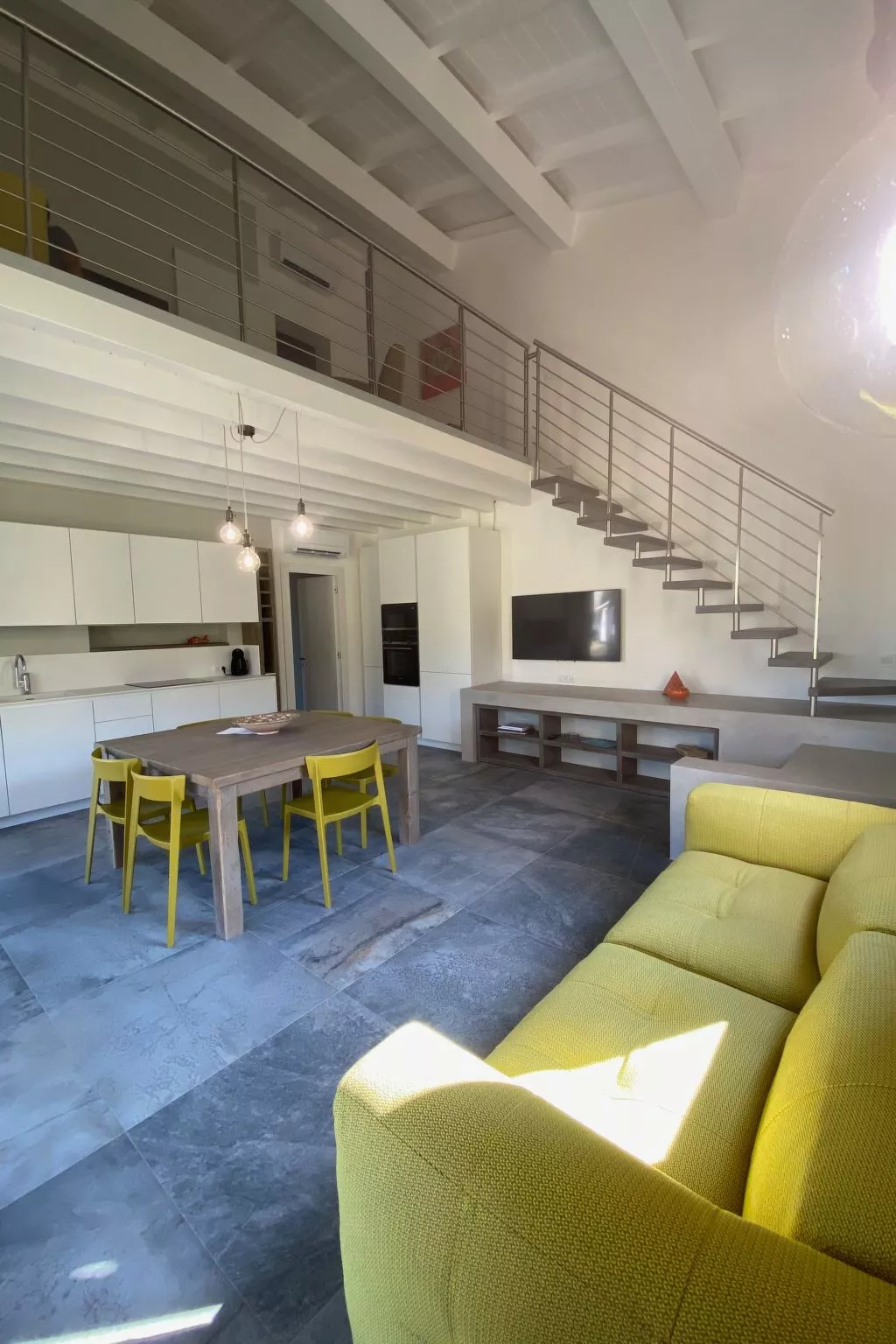 Entspannende Landvilla-Image-tags.info