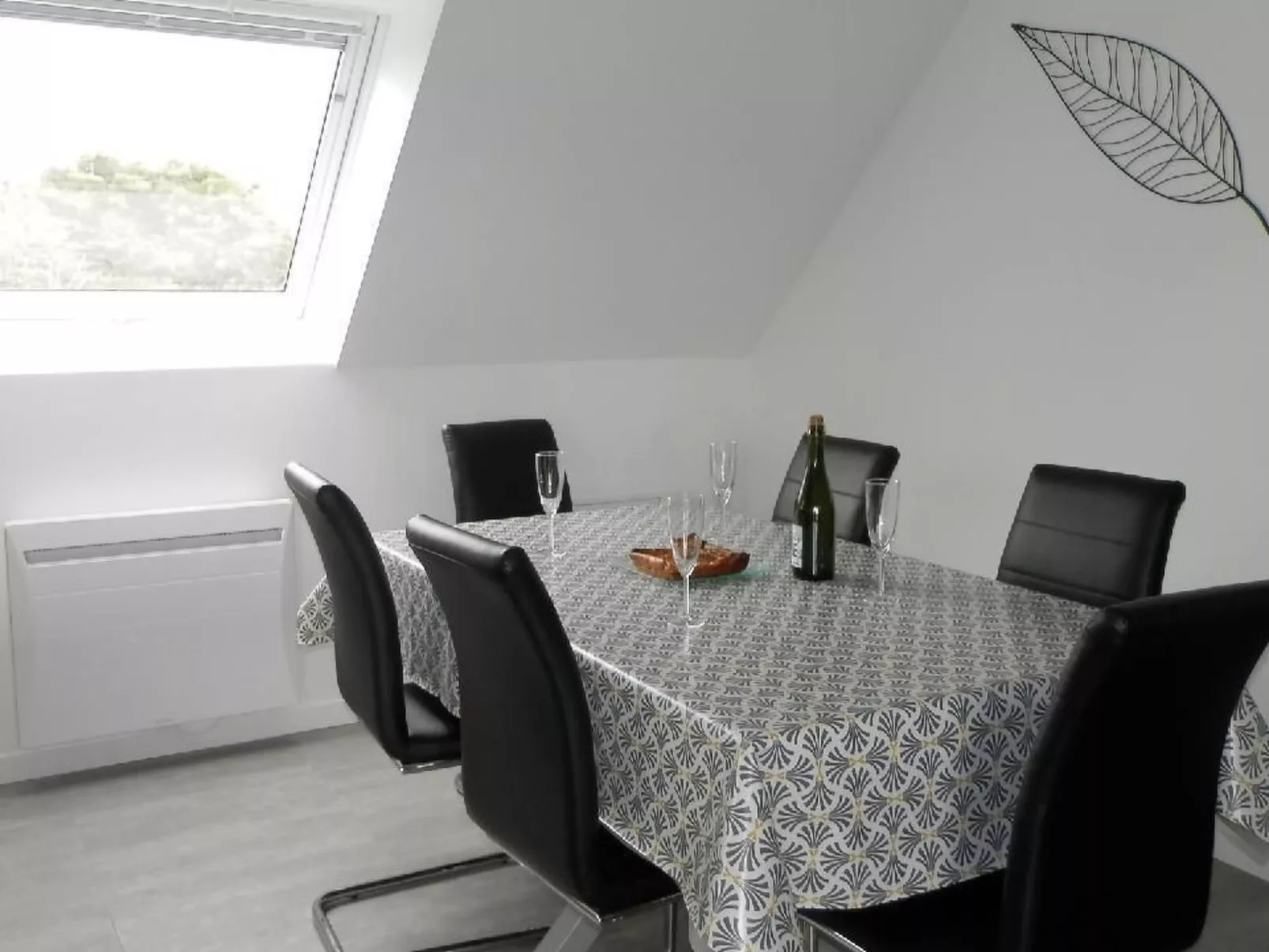 "Tromeal Lasalle" blick auf das Meer. Mit 4 Sternen klassifiziert-Inside