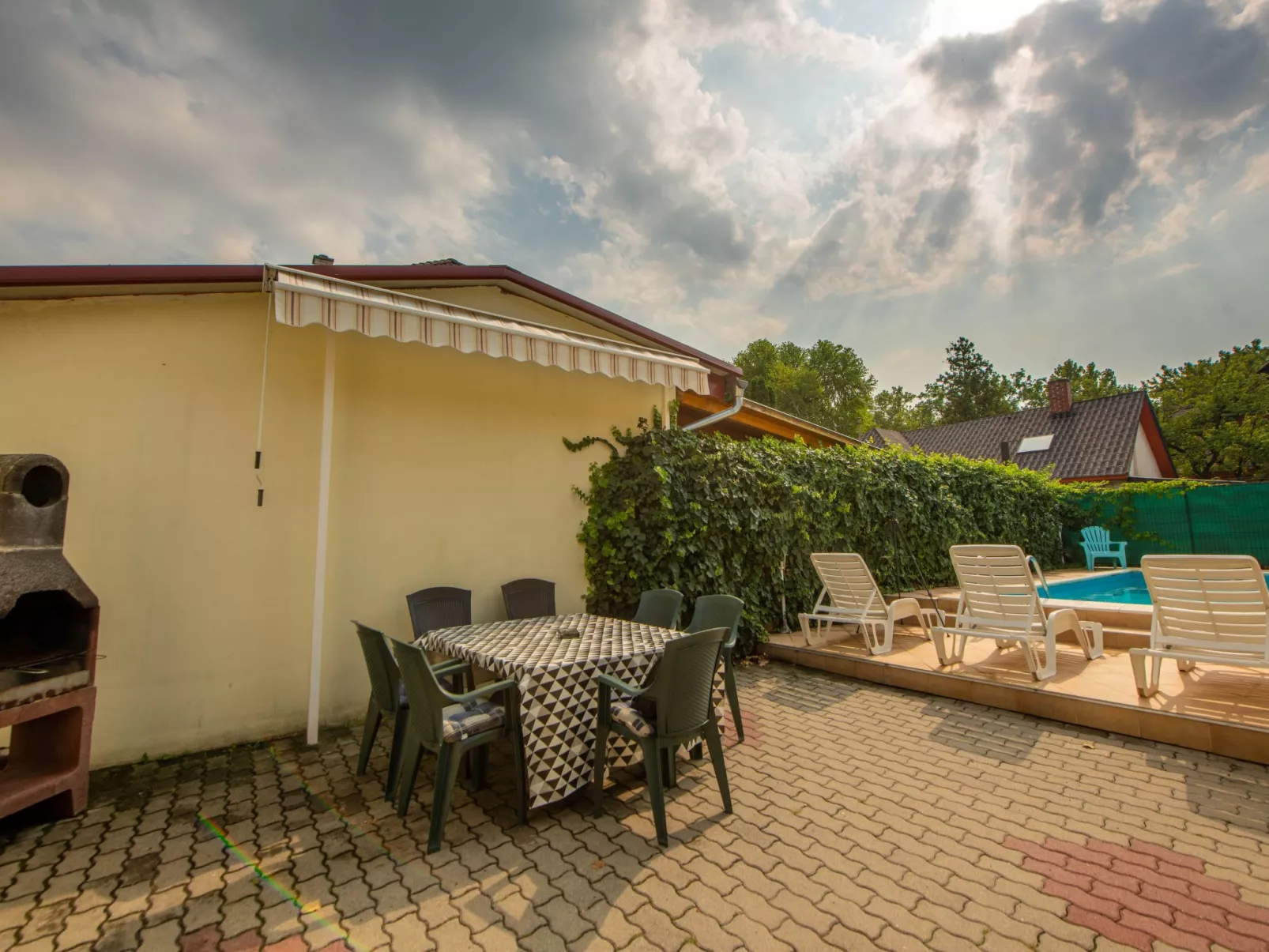 Privathaus mit Pool und Garten in Siofok