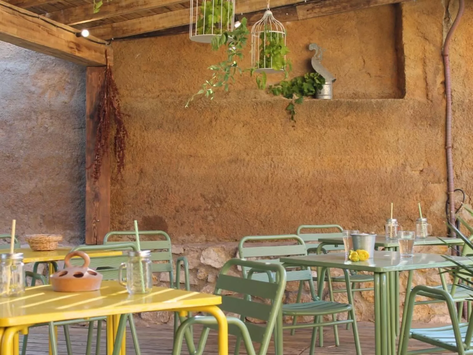 In Can Trabal mit Garten und Grill-Draußen