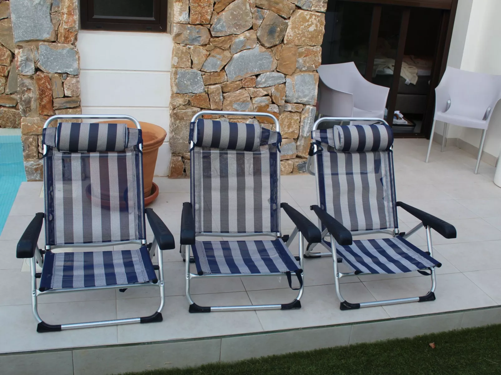 Mit Blick auf das Wasser-Image-tags.info