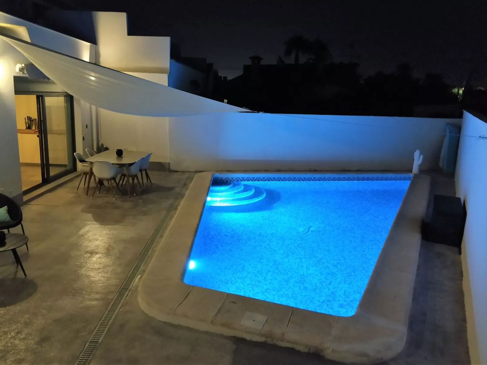 "Arenas house" mit Pool-Dehors