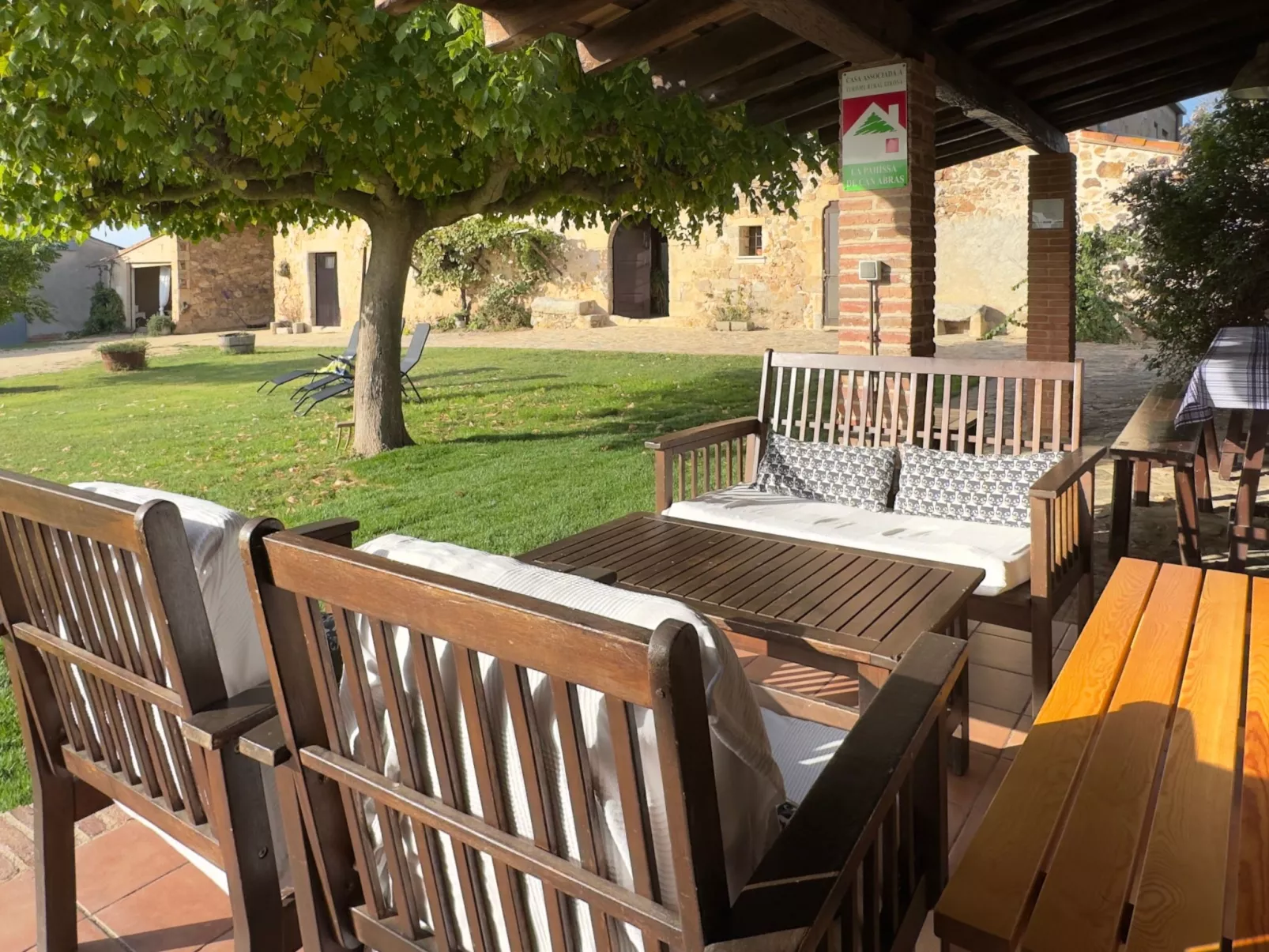 Bauernhaus im Naturpark Gavarres-Image-tags.info