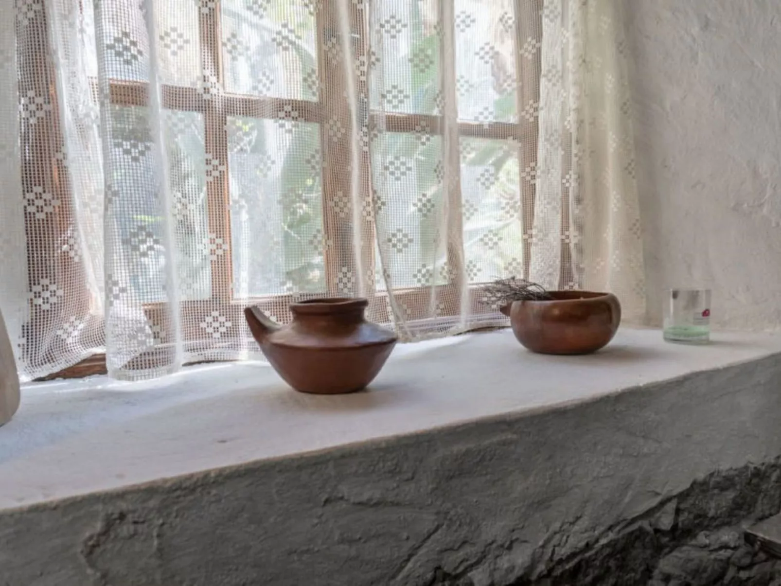 250 Jahre altes Steinhaus mit zwei Terrassen inmitten einer wunderbaren Naturla