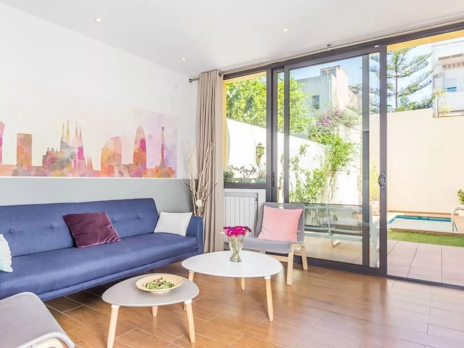 Wohnung in Gracia mit privatem Pool