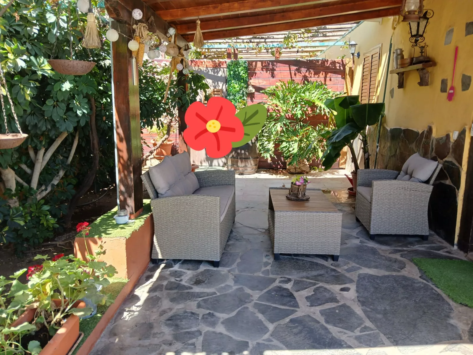 "La Almendra" mit Terrasse-Inside