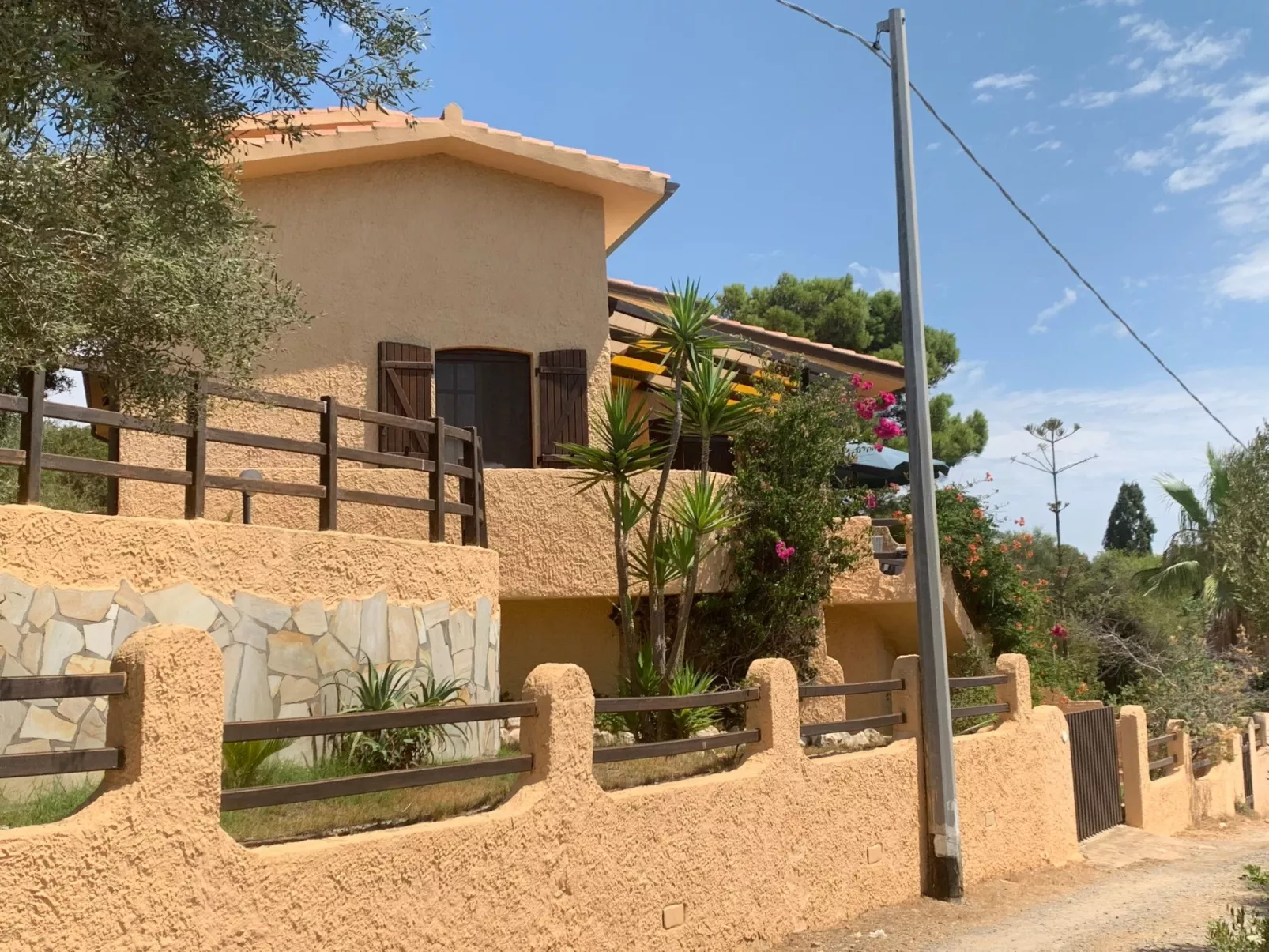 Villa mit Panoramablick-Outside