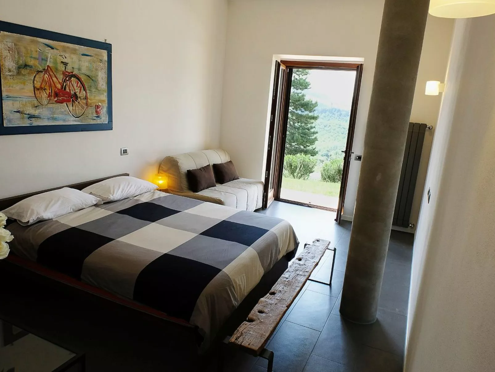 Casale Civitella mit Infinity-Pool-Drinnen