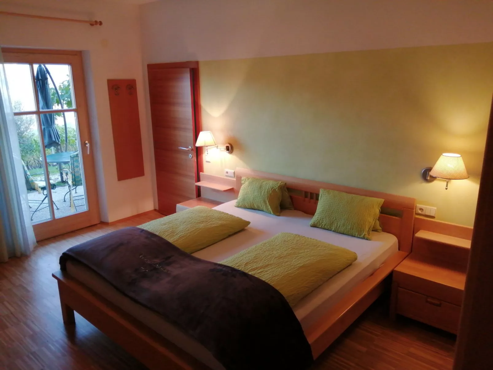 Kerschbamerhof Fewo Pink Lady mit Panoramablick-Drinnen