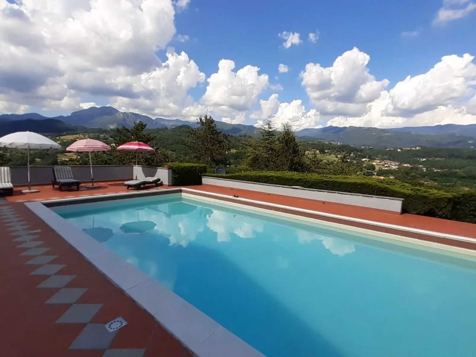 Mit Wasserblick-Dehors