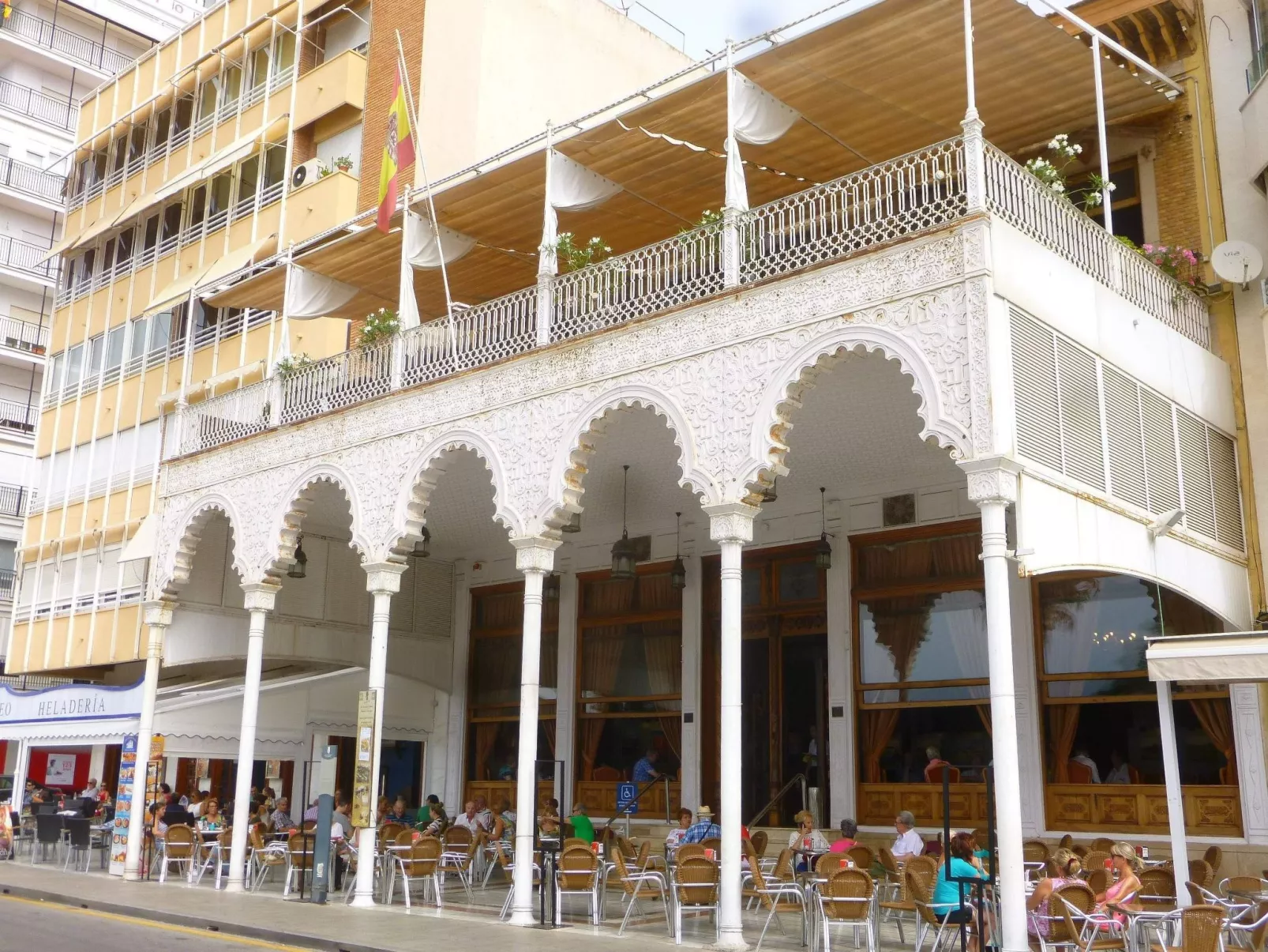 Das beste Haus große Terrasse Strand und Bars-Dehors