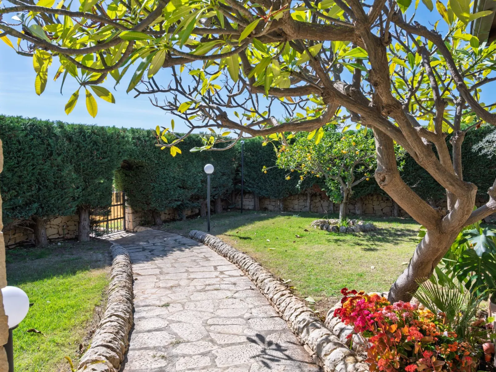 Sterlizia, Villa mit Pool in Meeresnähe