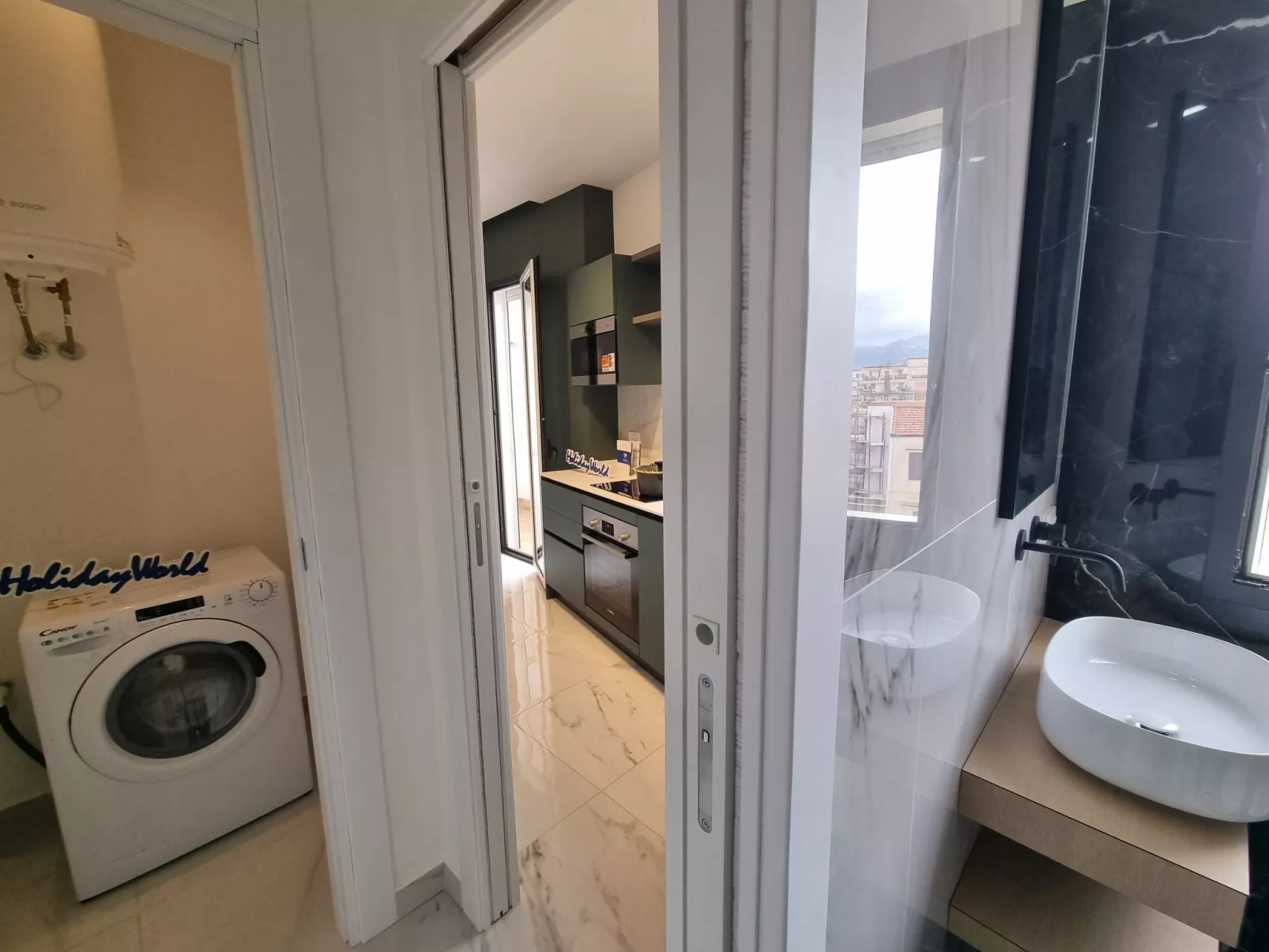 MaXelA Penthouse Green-Dedans